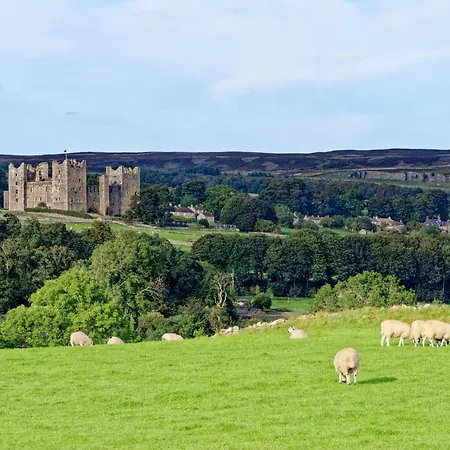 Falls & Restaurant ホテル