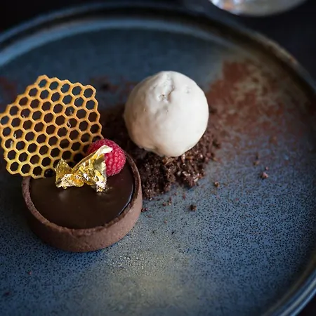 호텔 Falls & Restaurant 애이스가스