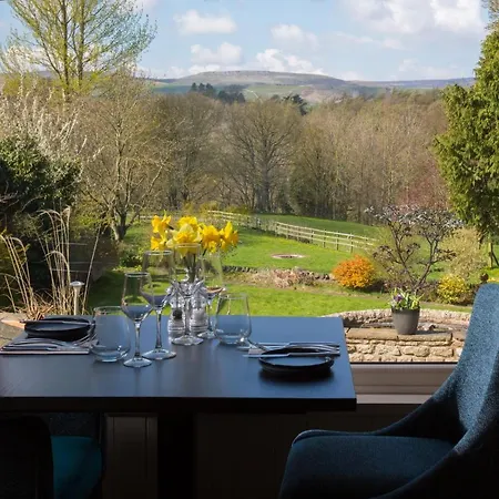 Falls & Restaurant 4* Aysgarth