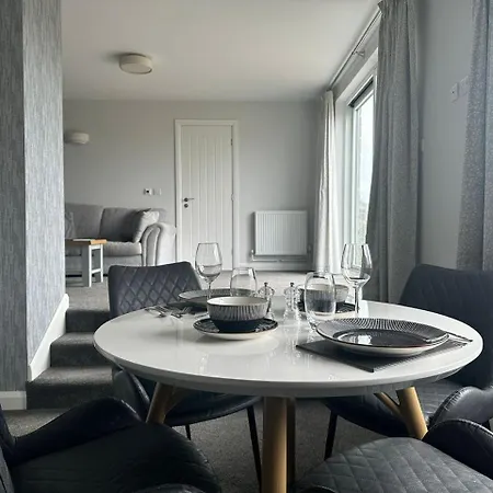 Falls & Restaurant Ξενοδοχείο 4*