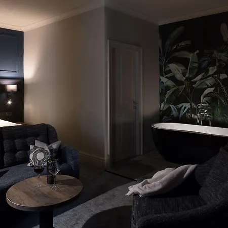 Falls & Restaurant 4* アイガース