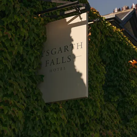 Falls & Restaurant
