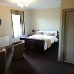 Falls & Restaurant 호텔 4*