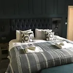 호텔 Falls & Restaurant 애이스가스