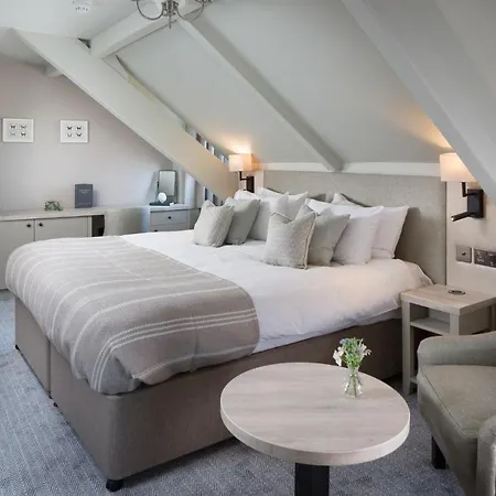 Hotel Falls & Restaurant 4*