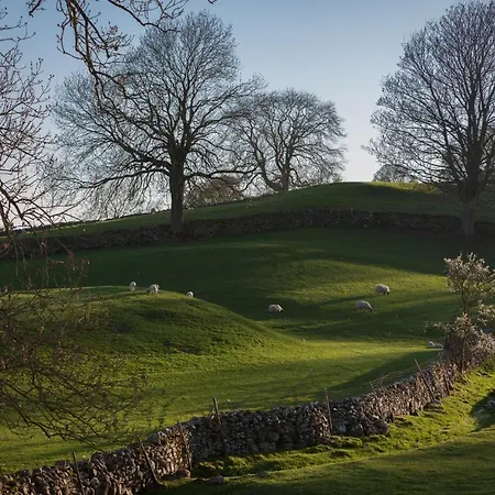 Falls & Restaurant 4* Aysgarth